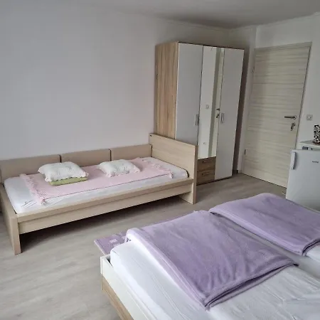 Sobe Cuskic Bed & Breakfast Bohinj