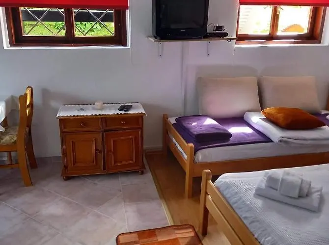 ベッド・アンド・ブレックファスト Sobe Cuskic ボーヒニ